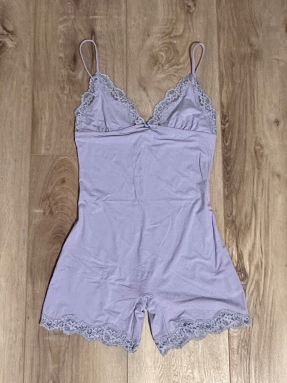 SKIMS Fits Everybody Lace Triangle Onesie - NWT